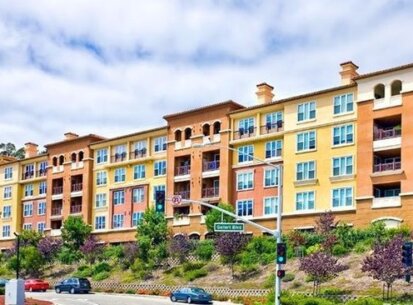 Marbella Apartments/Condos